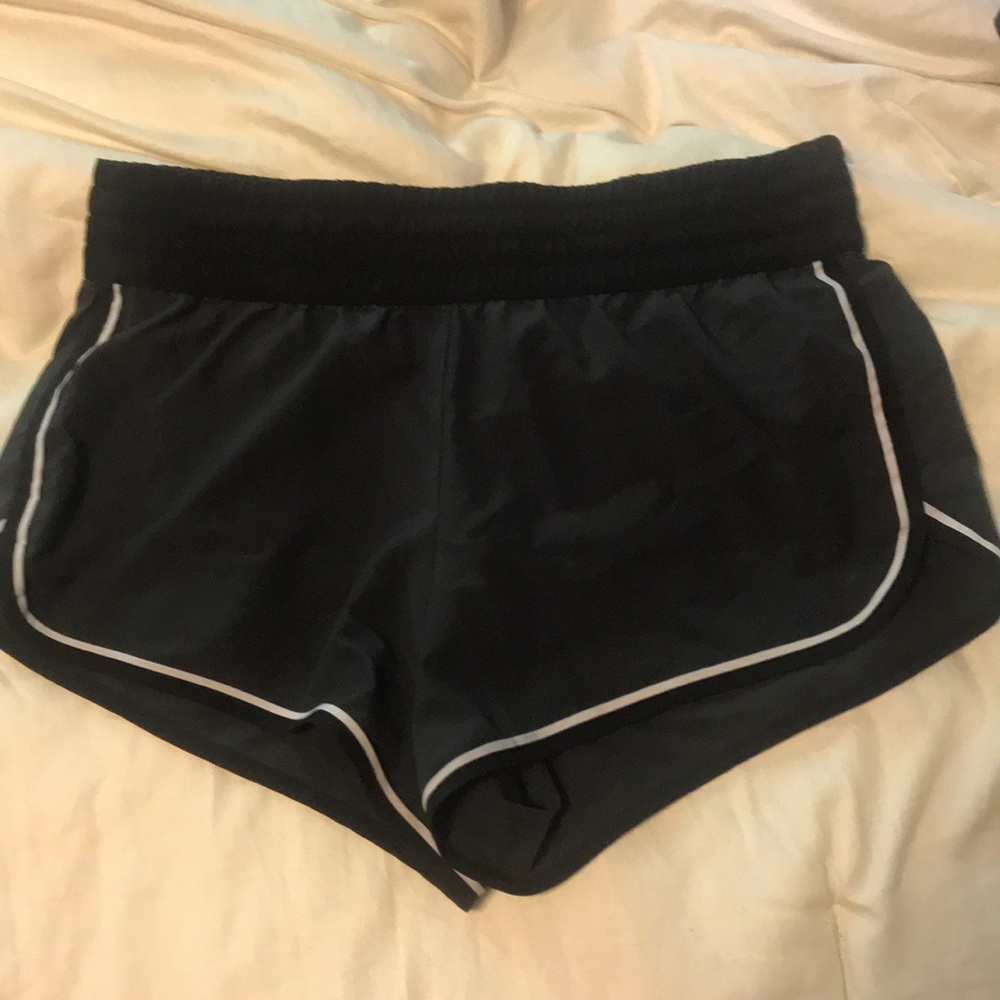 Running shorts